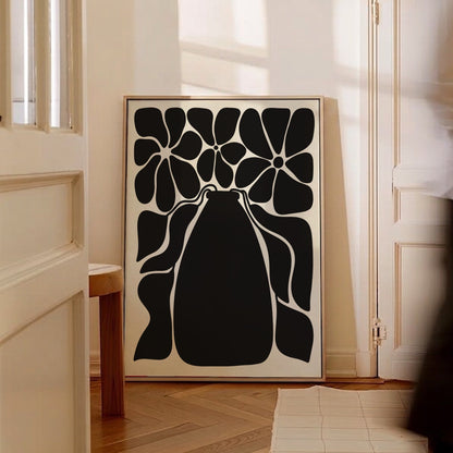 Blommande vas i svart, grafisk botanisk poster
