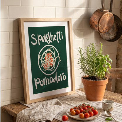 Köksposter Spaghetti Pomodoro bland kopparkastruller och tomater