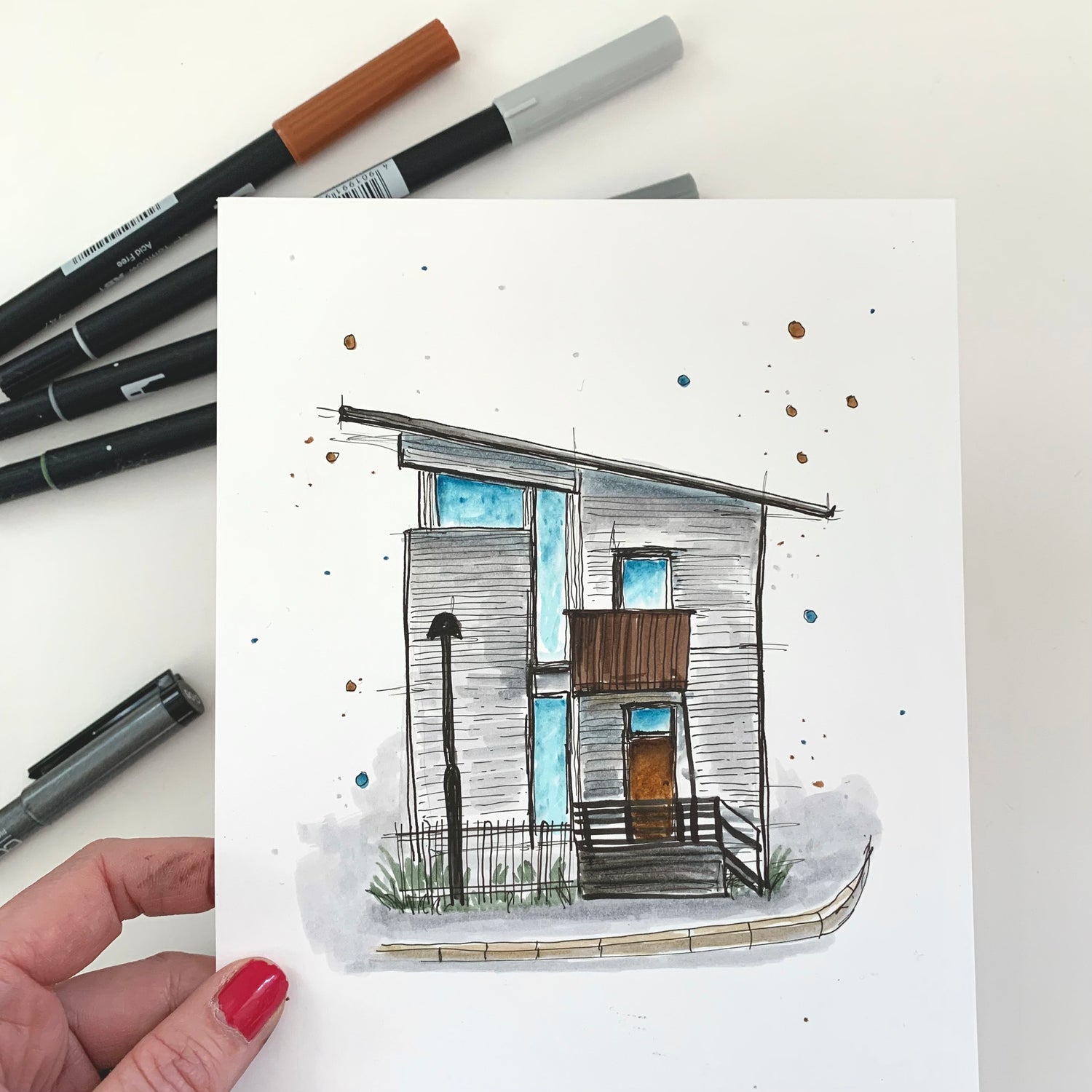Handritad husillustration – personlig analogt skapad tavla av villa, Tove Malm 
