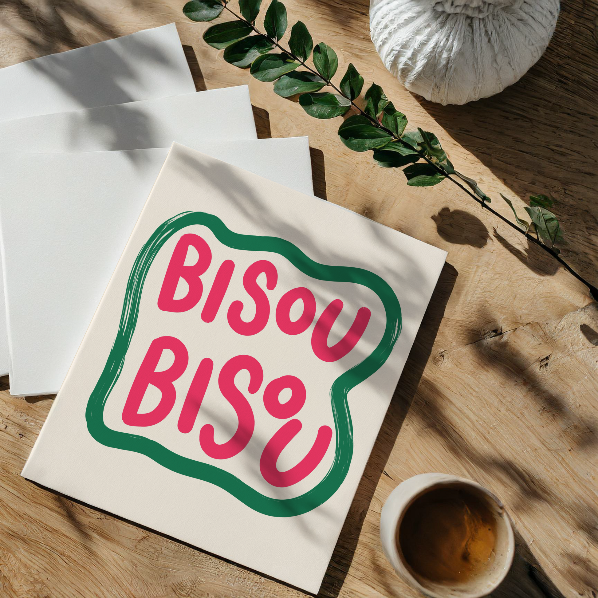 bisou_bisou_with_green_frame