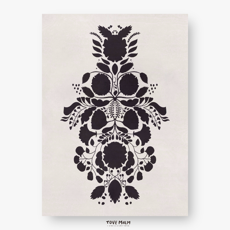 n minimalistisk poster med djupsvarta blomsiluetter i kurbits-stil mot en krispigt vit bakgrund. Modern tolkning av nordisk folk art skapad av Tove Malm.