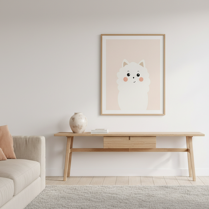 Skandinaviskt vardagsrum med en tavla föreställande en vit gullig hund